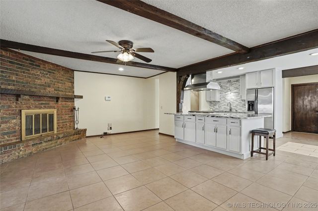 12217 E 38th Street, Tulsa, OK 74146