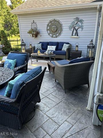 17209 Sun Meadow Trail, Strongsville, OH 44149