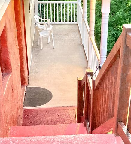 411 Rostraver St, Monessen, PA 15062