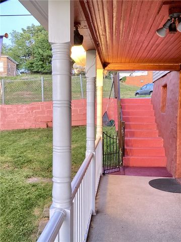411 Rostraver St, Monessen, PA 15062