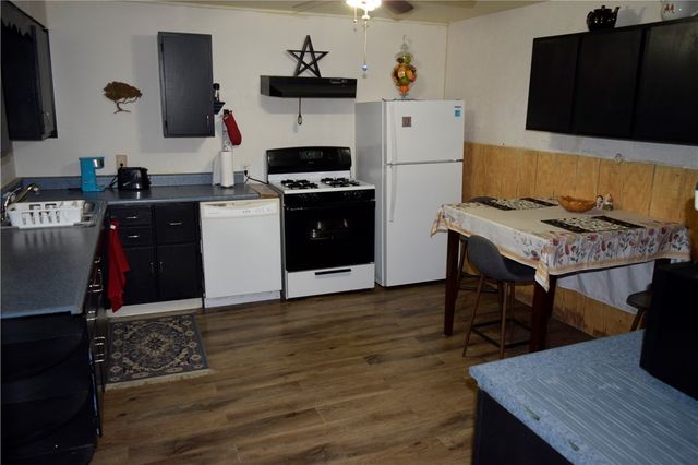 411 Rostraver St, Monessen, PA 15062