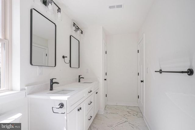 35 W COHAWKIN RD, Clarksboro, NJ 08020