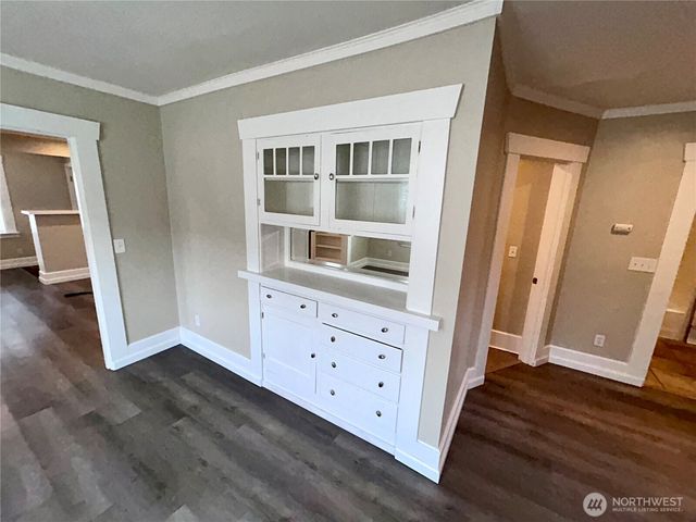 230 S 79th Street, Tacoma, WA 98408