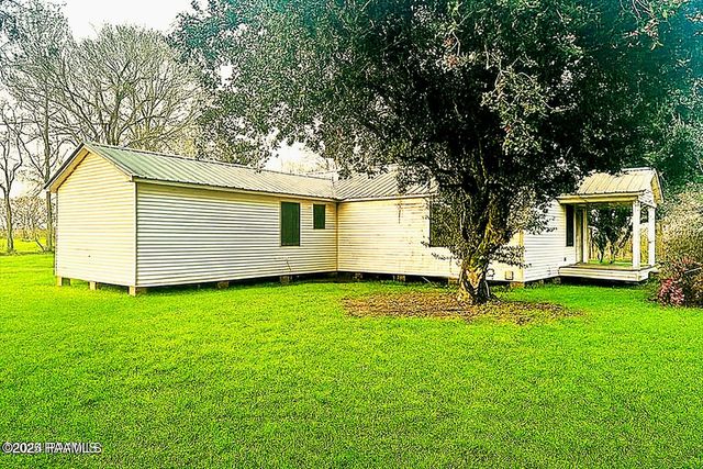 1698 Highway 743, Opelousas, LA 70570