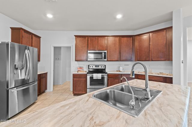 8518 W Pelican Place, Tucson, AZ 85757