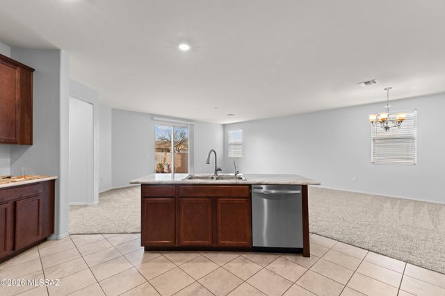8518 W Pelican Place, Tucson, AZ 85757