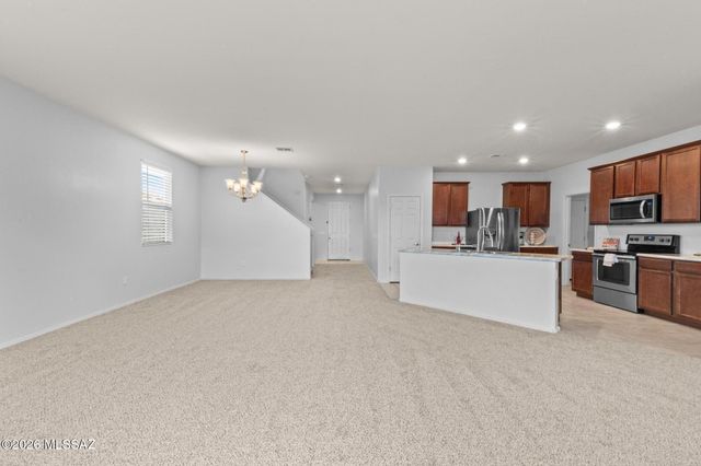 8518 W Pelican Place, Tucson, AZ 85757