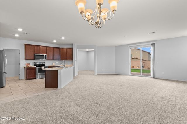 8518 W Pelican Place, Tucson, AZ 85757