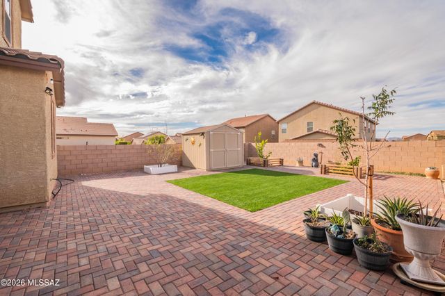 8518 W Pelican Place, Tucson, AZ 85757