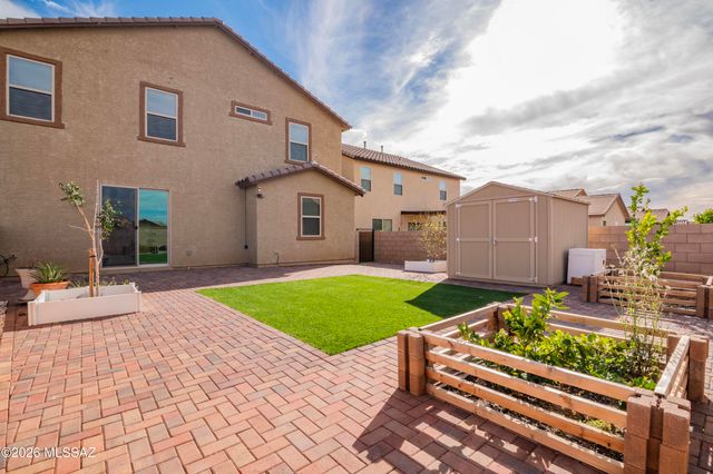 8518 W Pelican Place, Tucson, AZ 85757