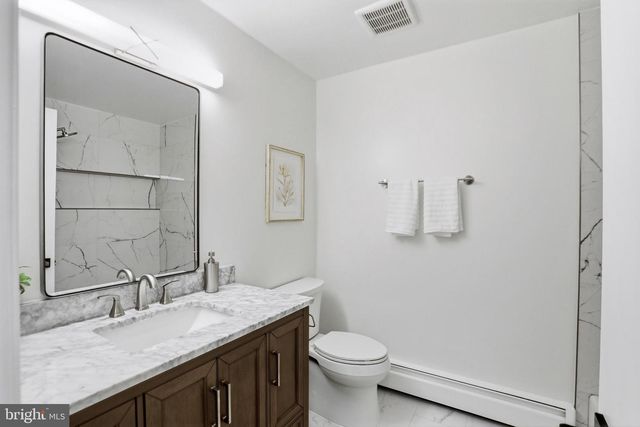 11328 VALE RD, Oakton, VA 22124