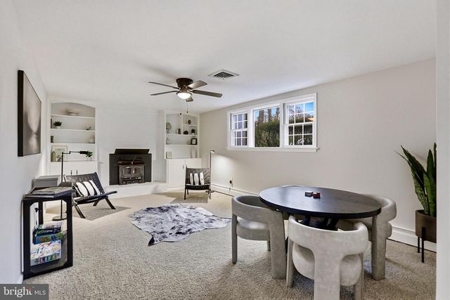 11328 VALE RD, Oakton, VA 22124