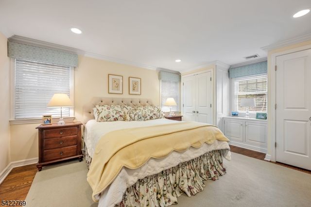 716 Morningside Rd, Ridgewood Village, NJ 07450