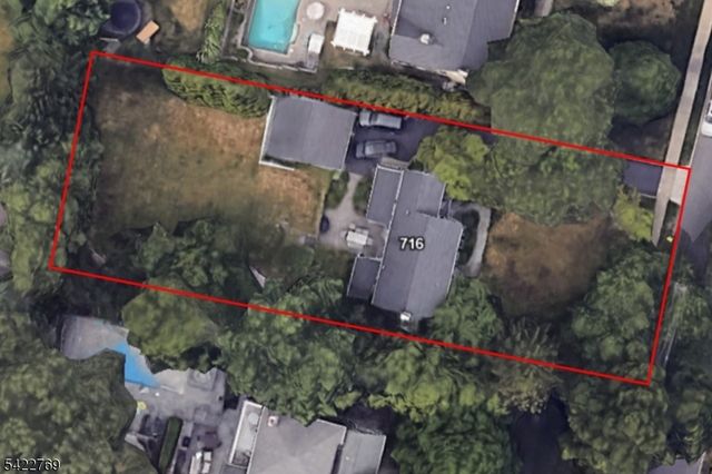 716 Morningside Rd, Ridgewood Village, NJ 07450