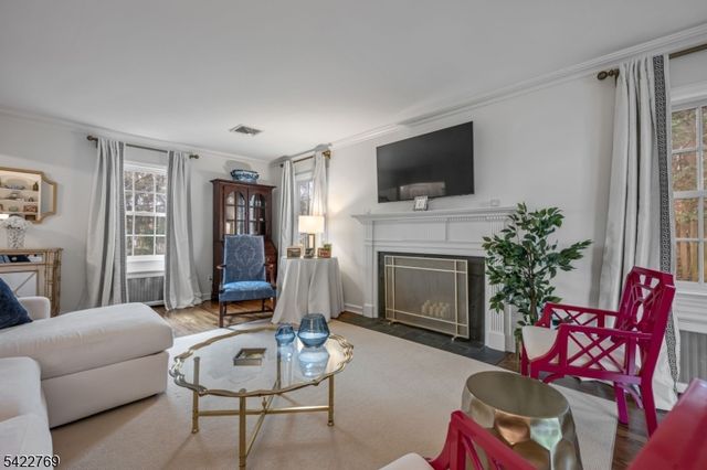 716 Morningside Rd, Ridgewood Village, NJ 07450