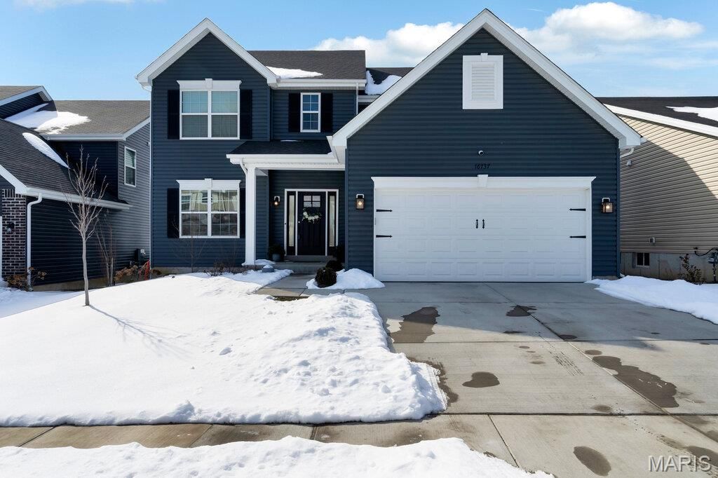 16737 River Stone Drive, Florissant, MO 63031