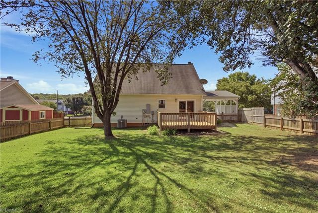 4861 Saponi Village Trail, Winston-salem, NC 27127