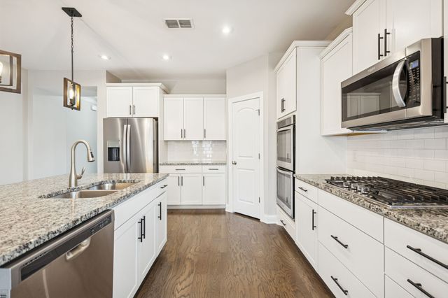 4316 Stone Hall Blvd, Hermitage, TN 37076