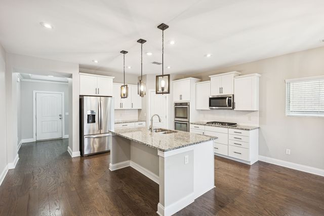 4316 Stone Hall Blvd, Hermitage, TN 37076