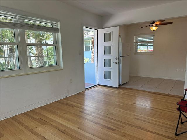 1800 PASS A GRILLE WAY 5, St Pete Beach, FL 33706