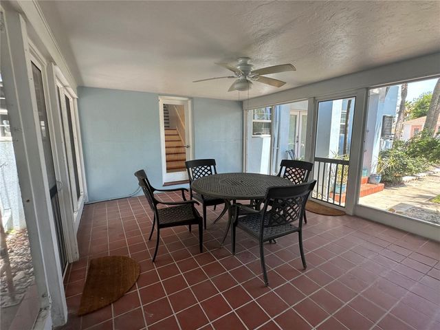 1800 PASS A GRILLE WAY 5, St Pete Beach, FL 33706