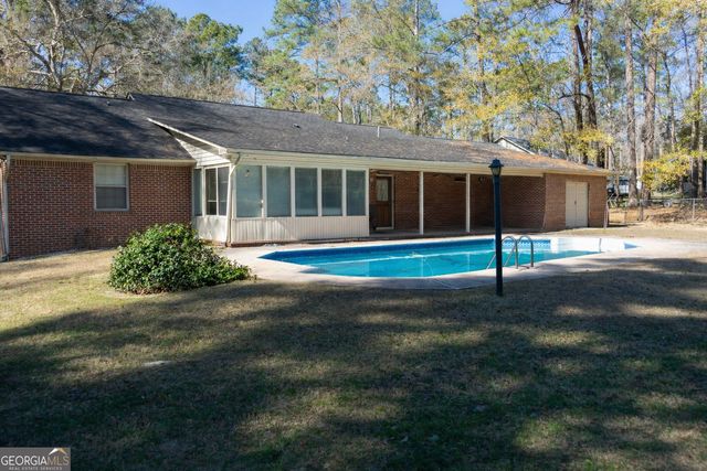 115 Whispering Woods Cov, Thomasville, GA 31757