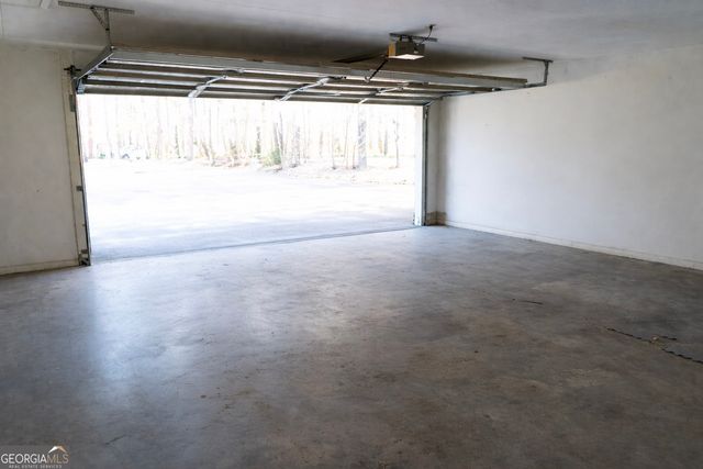 115 Whispering Woods Cov, Thomasville, GA 31757