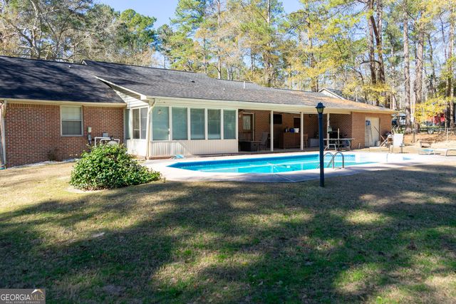 115 Whispering Woods Cov, Thomasville, GA 31757