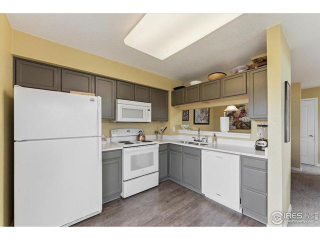 930 Button Rock Dr 64, Longmont, CO 80504