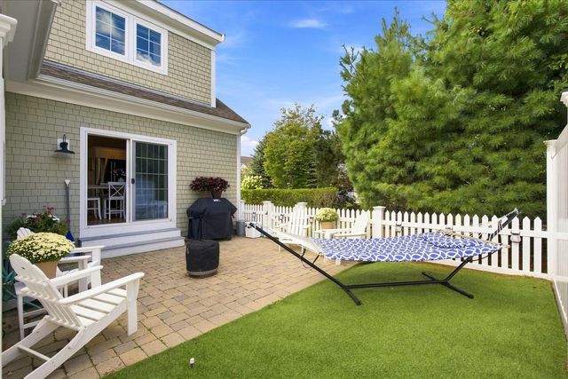 3 Saltwater Circle, Mashpee, MA 02649