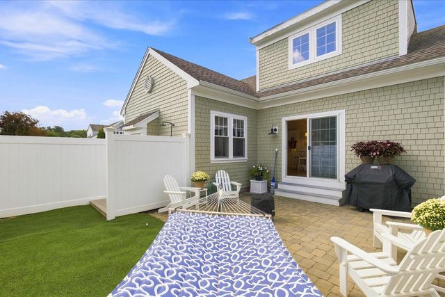 3 Saltwater Circle, Mashpee, MA 02649