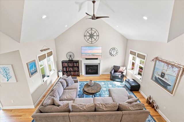 3 Saltwater Circle, Mashpee, MA 02649