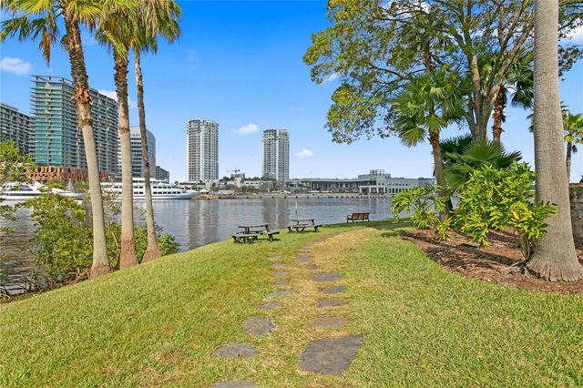 1040 NORMANDY TRACE ROAD, Tampa, FL 33602