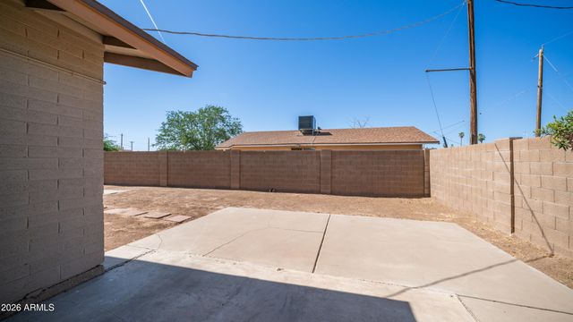 1951 E MARGUERITE Avenue, Phoenix, AZ 85040