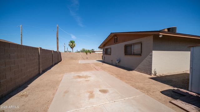 1951 E MARGUERITE Avenue, Phoenix, AZ 85040