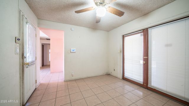 1951 E MARGUERITE Avenue, Phoenix, AZ 85040