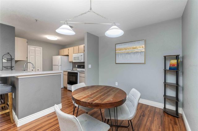 7428 VISTA WAY 105, Bradenton, FL 34202