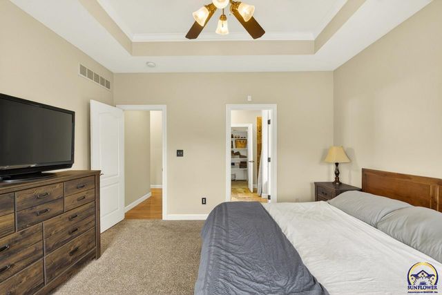 4828 NW Kendall DR, Topeka, KS 66618