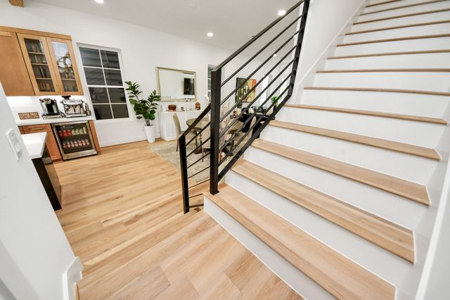 2211 Bevis Street, Houston, TX 77008