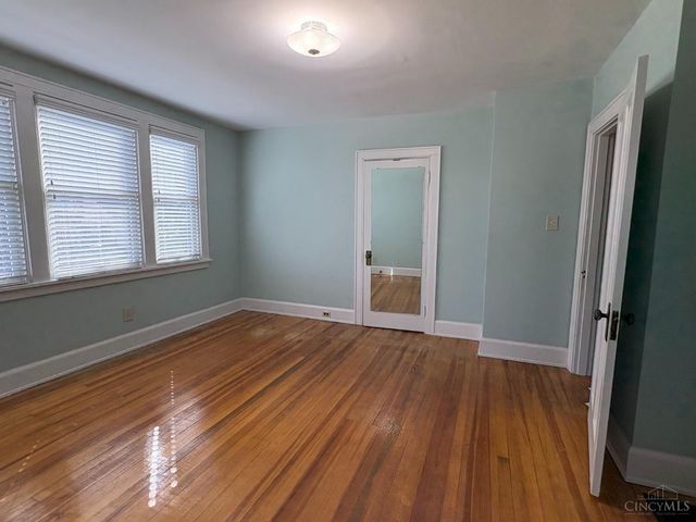 3927 Delmar Avenue, Cheviot, OH 45211