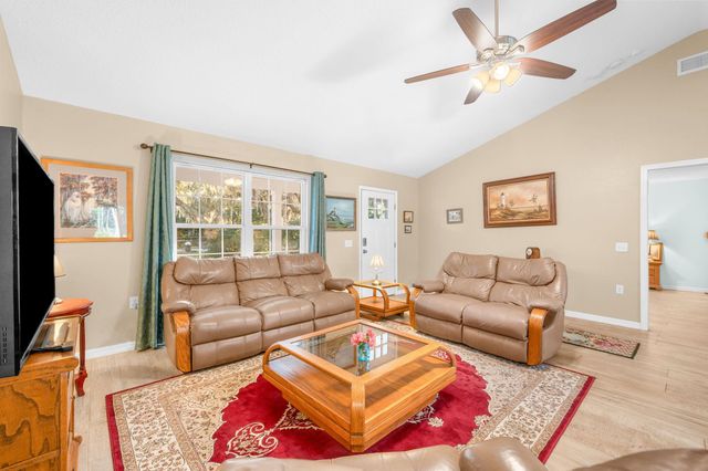 5011 Avenue B, St Augustine, FL 32095