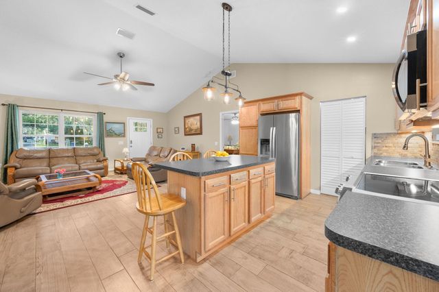 5011 Avenue B, St Augustine, FL 32095