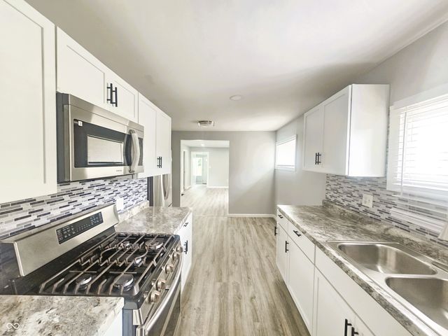1720 Johnson Avenue, Anderson, IN 46016