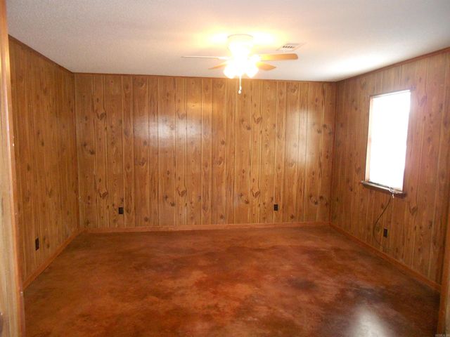 1505 N Poplar, North Little Rock, AR 72116