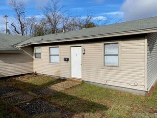 1505 N Poplar, North Little Rock, AR 72116