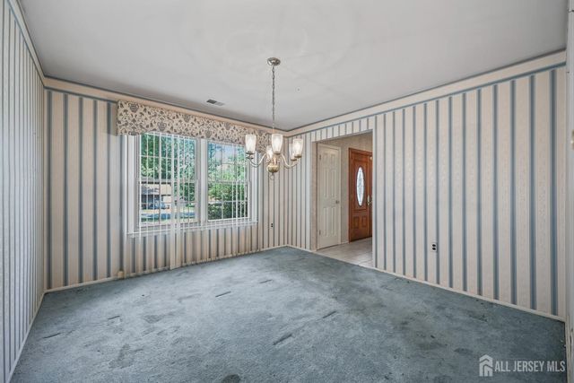9 Lani Street, Monroe, NJ 08831