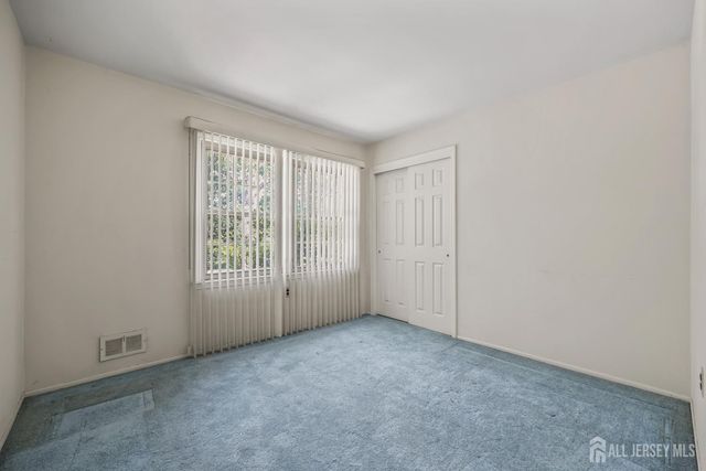 9 Lani Street, Monroe, NJ 08831