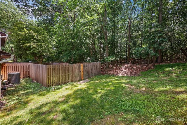 9 Lani Street, Monroe, NJ 08831