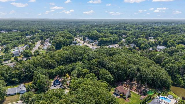 9 Lani Street, Monroe, NJ 08831