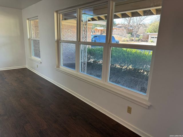 110 Northaven, San Antonio, TX 78229